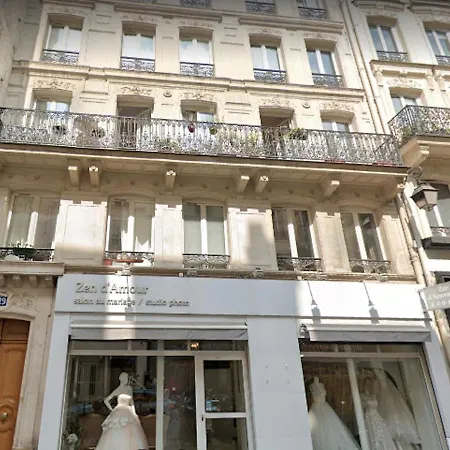 Splendid 3 Bdrs Flat In A Prime Location Of Appartamento *