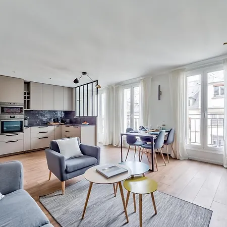 Appartamento Splendid 3 Bdrs Flat In A Prime Location Of